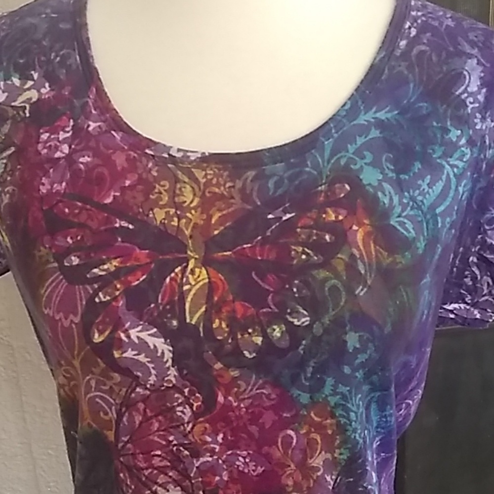 Butterfly Tee - Picture 2 of 3